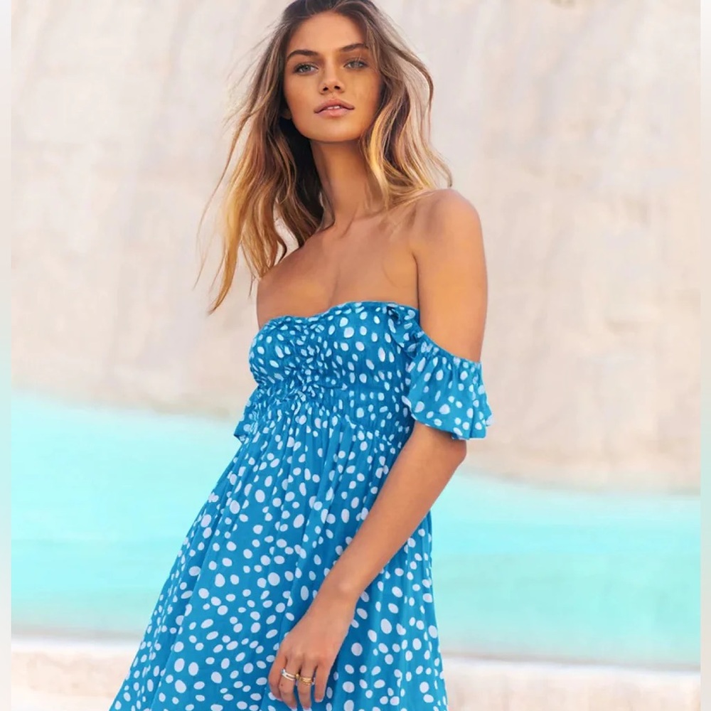 NEW Tiare Hawaii Hollie Pebbles Dot Smocked Ruffle Sleeve Maxi Dress